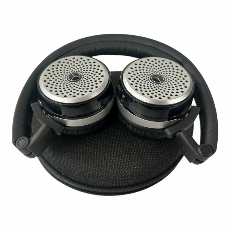 "Premium Wireless Headphones | Mercedes-Benz Genuine - Image 6